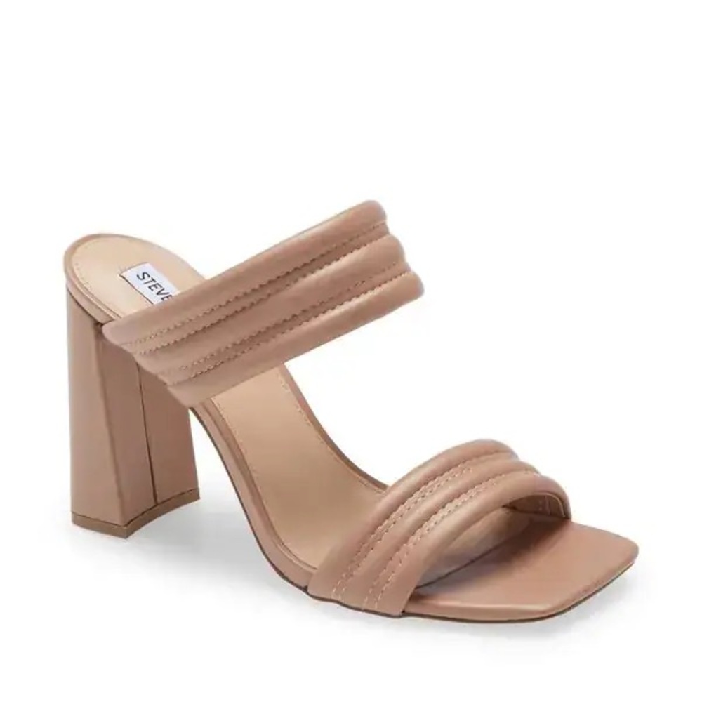 rare viral Steve Madden Tahani Trapunto Strap Sandal Nude 7.5